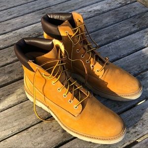 Timberland boots size 9.5
